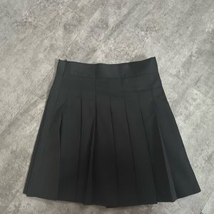 Black skirt